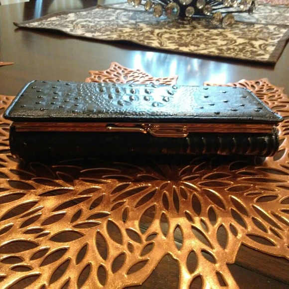 💎 NWOT wallet 💎 - Picture 3 of 5